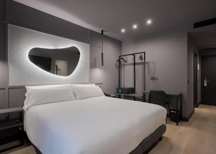 Hotel LIVVO La Escarlata